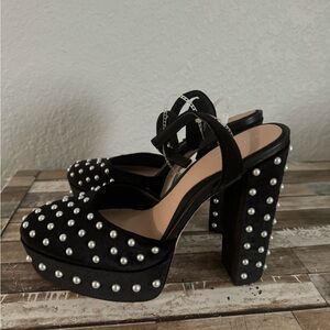 Antonio Melani x Born On Fifth EMILY Velvet Pearl Detail Platform Pumps